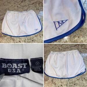 Boast USA Tennis Skort White w Light Blue Stripe “M” Flag Embroidered Logo “M”